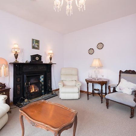 Ashwood House Bed & Breakfast Corrandulla ภายนอก รูปภาพ